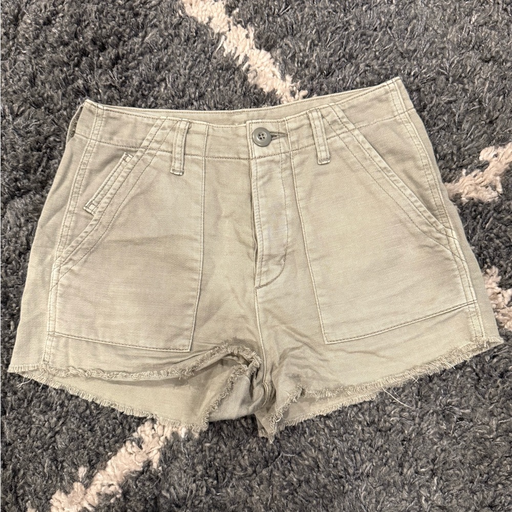 American eagle‎ shorts EUC size 00